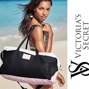 NWT Victoria's Secret Travel Bag